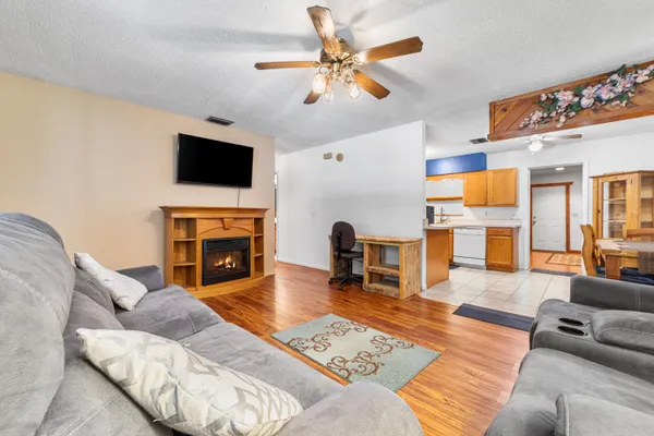 $275,000 | 1120 Southwest 8th Court, Okeechobee, FL 34974