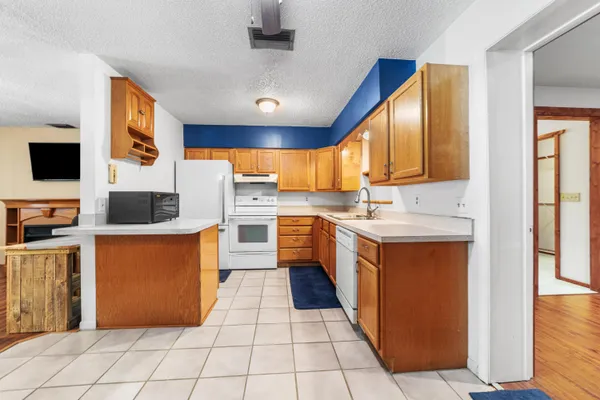 $275,000 | 1120 Southwest 8th Court, Okeechobee, FL 34974