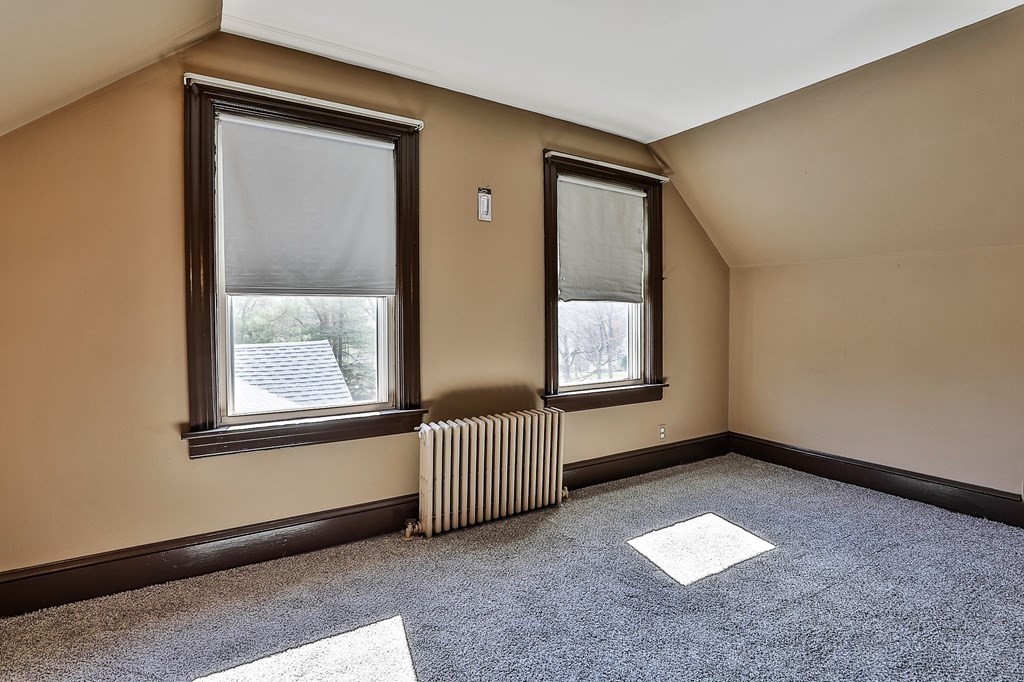 54 Meadowbrook Road Chelmsford, MA 01863 - Photo 21 of 32 an empty room with windows