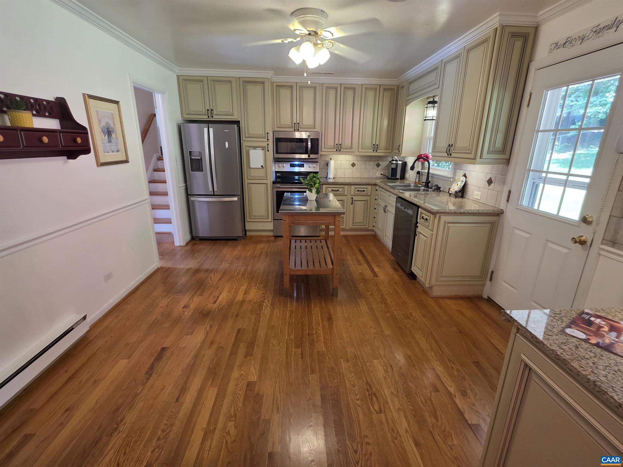 1507 Ricky Road Charlottesville, VA 22901 - Photo 6 of 24