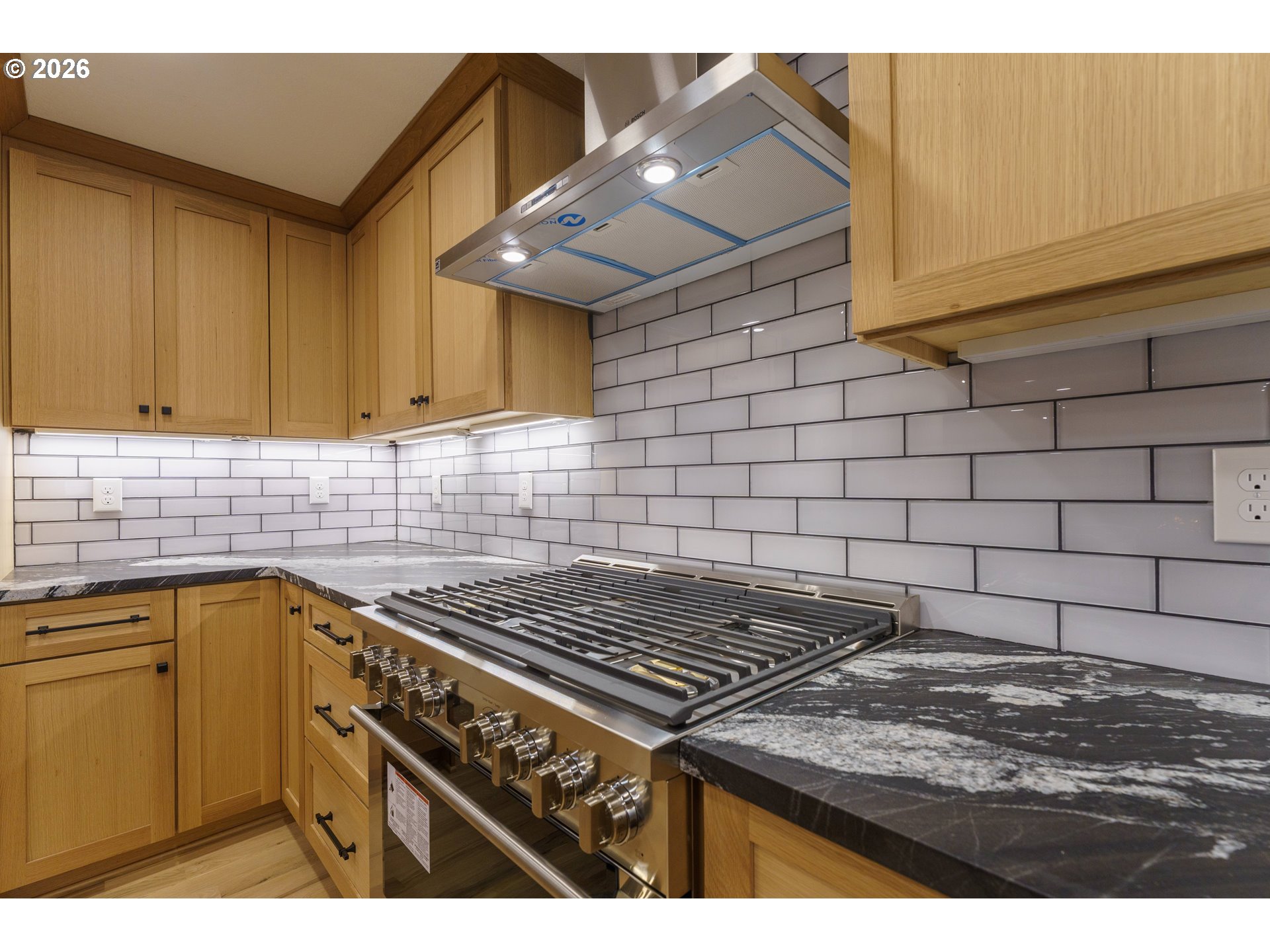 3670 Northwest 163rd Terrace Beaverton, OR 97006 - Photo 8 of 48