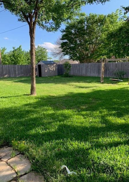 7529 Walnuthill Court Watauga, TX 76148 - Photo 17 of 18