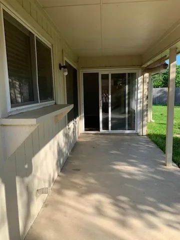 $2,150 | 7529 Walnuthill Court, Watauga, TX 76148