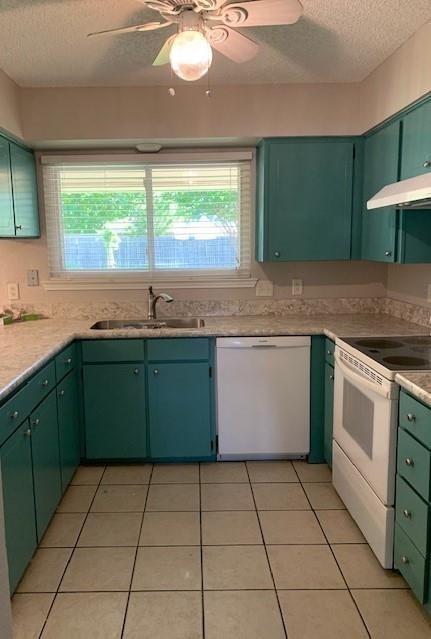 7529 Walnuthill Court Watauga, TX 76148 - Photo 2 of 18