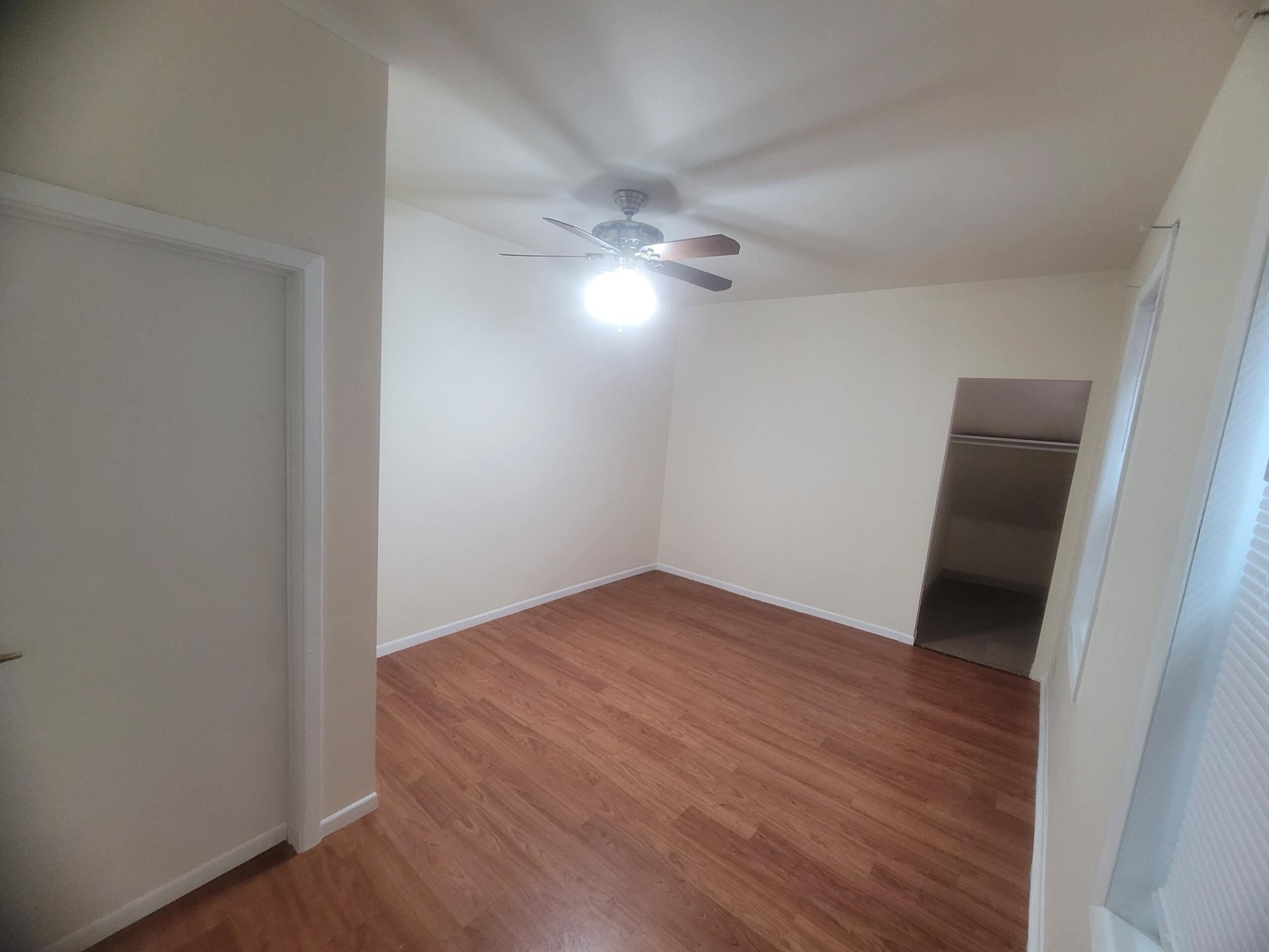 2159 South 11th Street Milwaukee, WI 53215 - Photo 7 of 13 Master bedroom