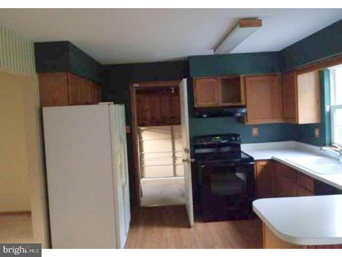 86 Meany Road Wrightstown, NJ 08562 - Photo 5 of 12