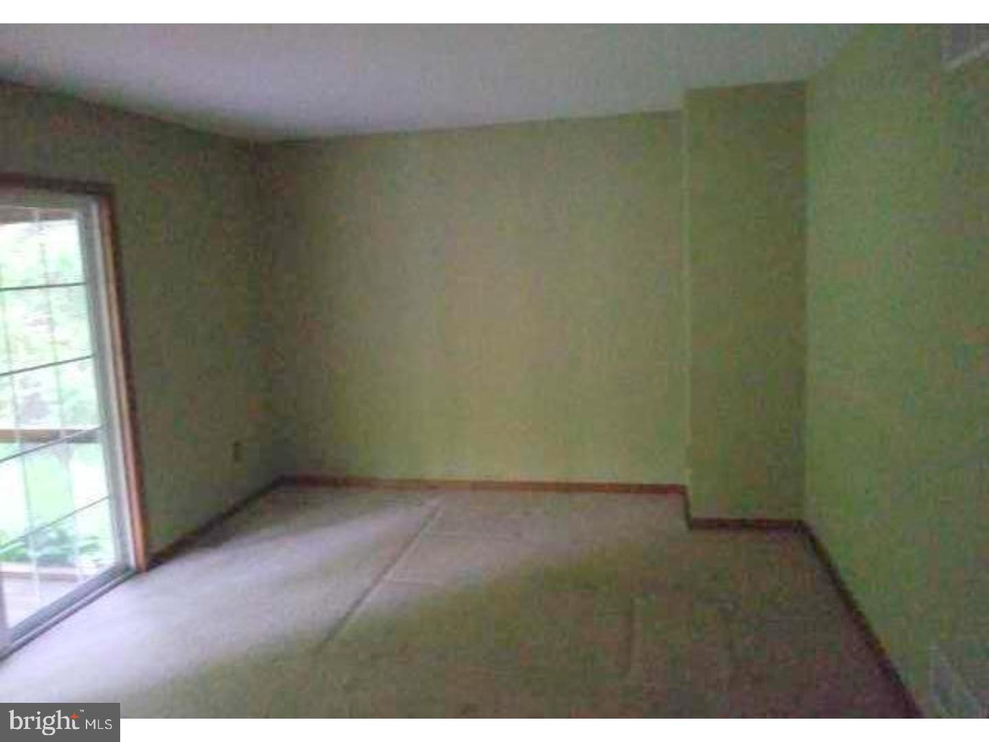 86 Meany Road Wrightstown, NJ 08562 - Photo 6 of 12