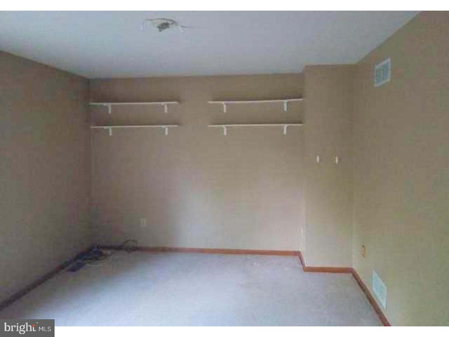 86 Meany Road Wrightstown, NJ 08562 - Photo 10 of 12