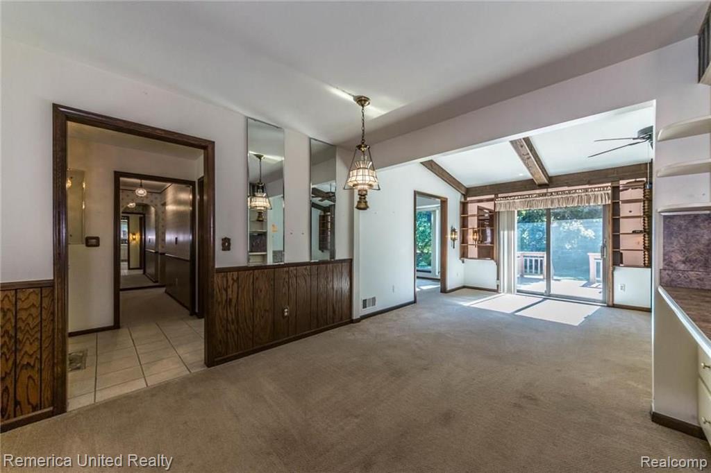 14860 Riverside Street Livonia, MI 48154 - Photo 20 of 47 Gallery Image 20