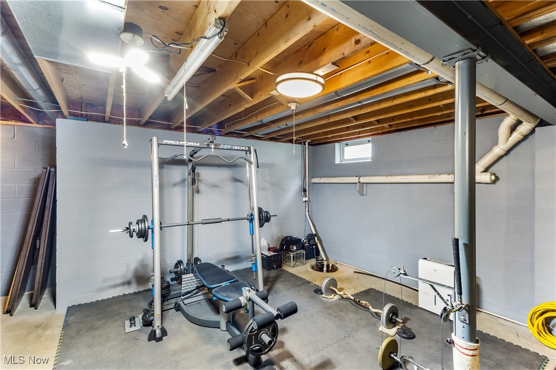 7665 Brakeman Road Painesville, OH 44077 - Photo 26 of 34 View of workout area