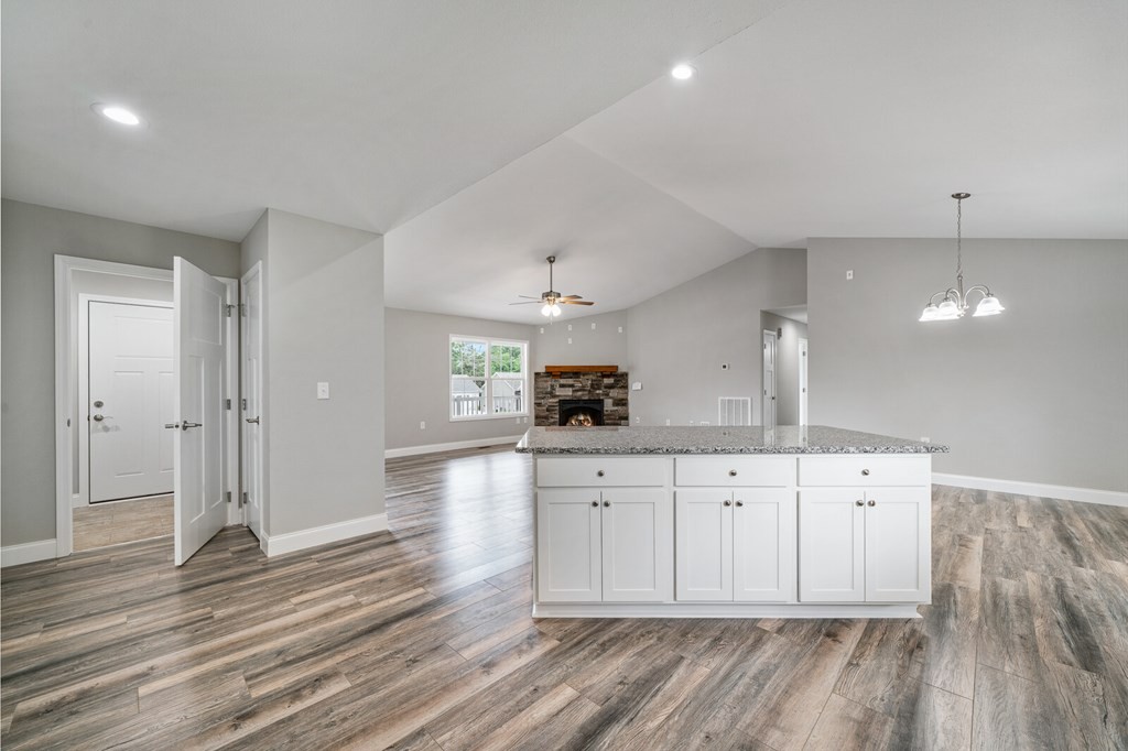 228 Deerfield Road Crossville, TN 38555 - Photo 8 of 24 Gallery Image 8