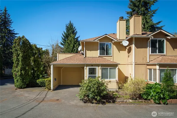 $425,000 | 1220 Northeast 177th Street, Unit A, Seattle, WA 98155
