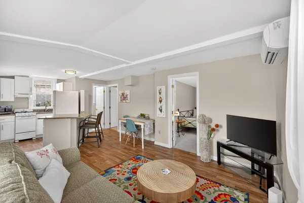 $2,075,000 | 17 Cranberry Lane, Falmouth, MA 02536