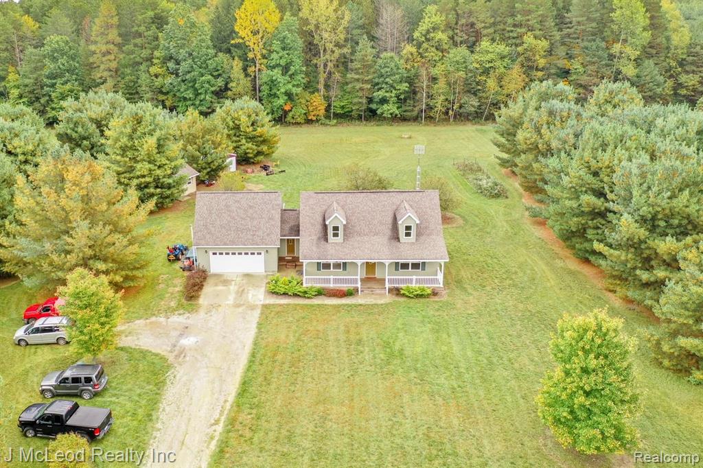 7593 Irish Road Millington, MI 48746 - Photo 43 of 57