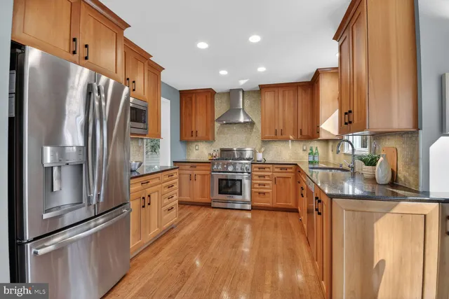 $850,000 | 12229 Tildenwood Drive, Rockville, MD 20852