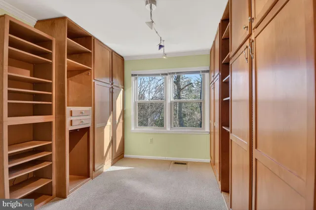 $850,000 | 12229 Tildenwood Drive, Rockville, MD 20852