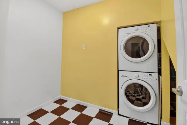 $850,000 | 12229 Tildenwood Drive, Rockville, MD 20852