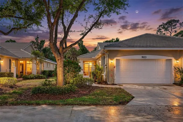 $319,900 | 903 Tartan Drive, Unit 26, Venice, FL 34293