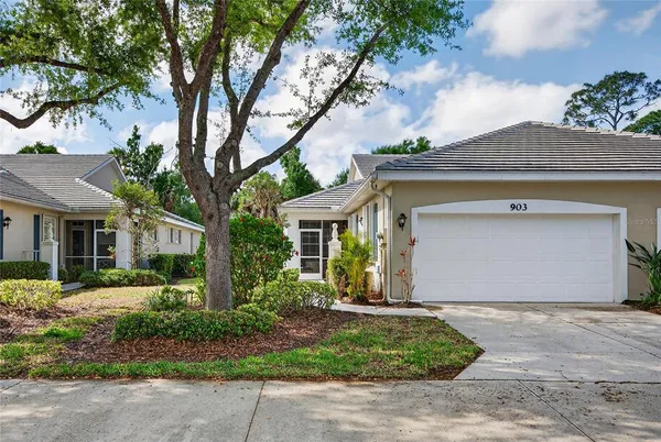 $319,900 | 903 Tartan Drive, Unit 26, Venice, FL 34293