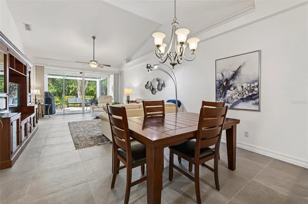 $319,900 | 903 Tartan Drive, Unit 26, Venice, FL 34293