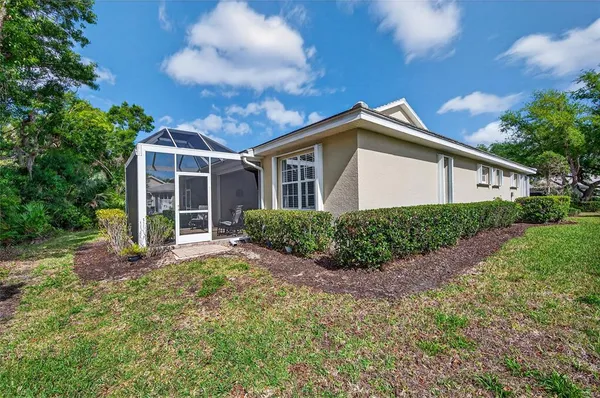 $319,900 | 903 Tartan Drive, Unit 26, Venice, FL 34293