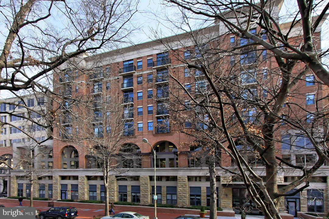 1111 25th Street Northwest, Unit 714 Washington, DC 20037 - Photo 28 of 28 a front view of a building