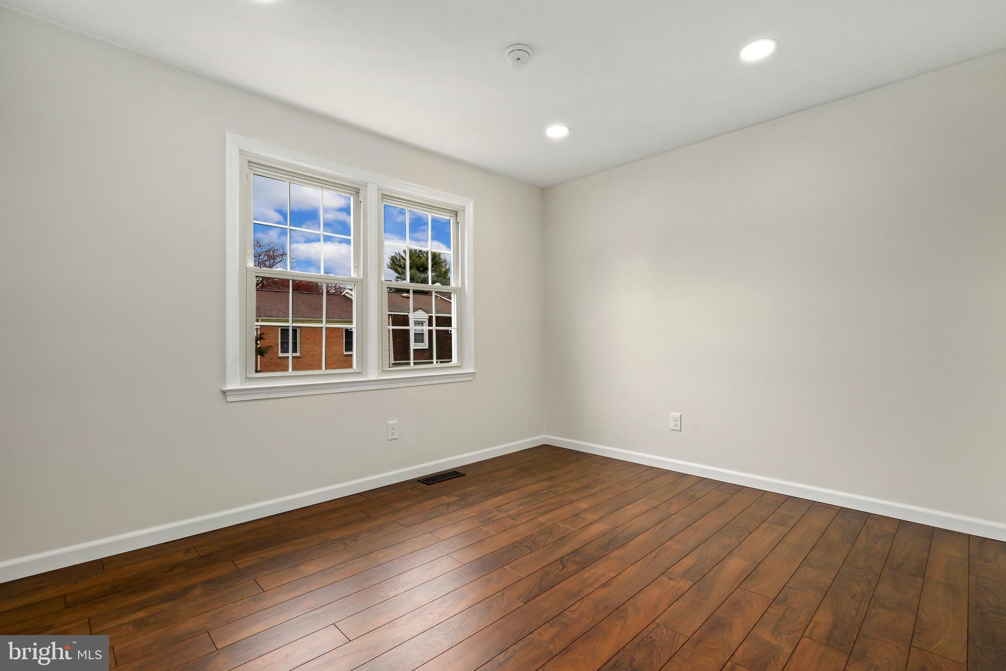 3 Oak Shade Road Gaithersburg, MD 20878 - Photo 24 of 41 Gallery Image 24