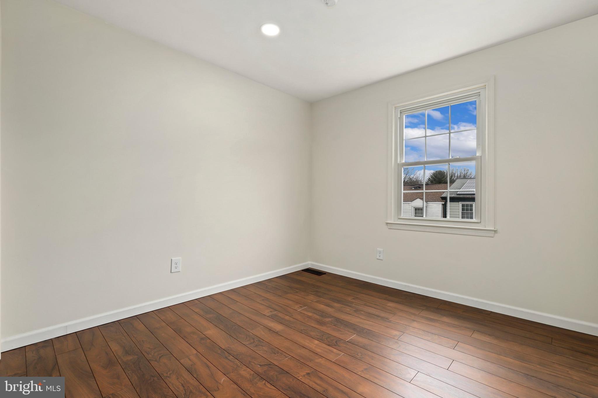 3 Oak Shade Road Gaithersburg, MD 20878 - Photo 25 of 41 Gallery Image 25