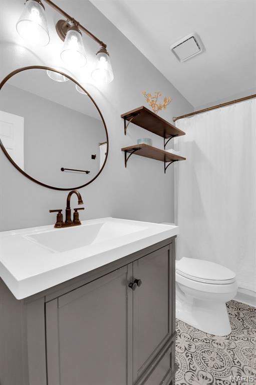 1438 Bluebird Terrace St. Louis, MO 63144 - Photo 13 of 20