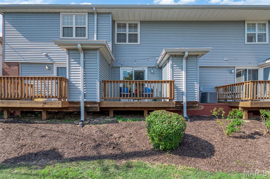 1438 Bluebird Terrace St. Louis, MO 63144 - Photo 18 of 20