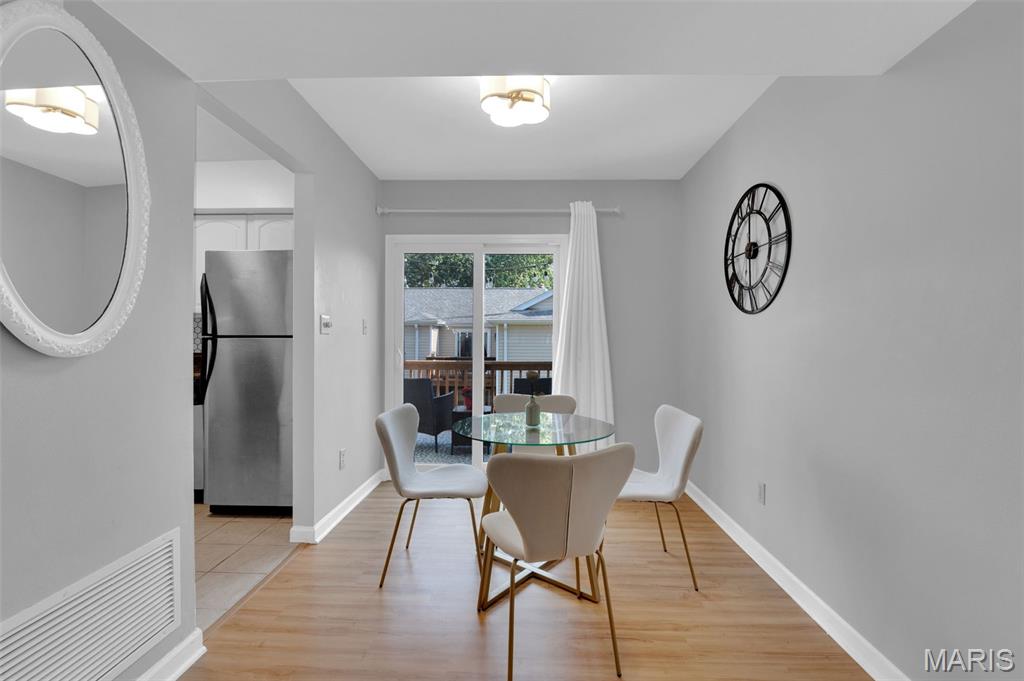 1438 Bluebird Terrace St. Louis, MO 63144 - Photo 5 of 20