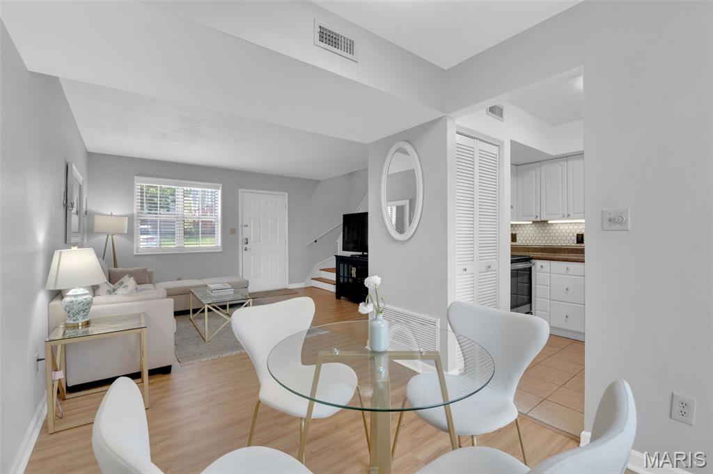 1438 Bluebird Terrace St. Louis, MO 63144 - Photo 6 of 20