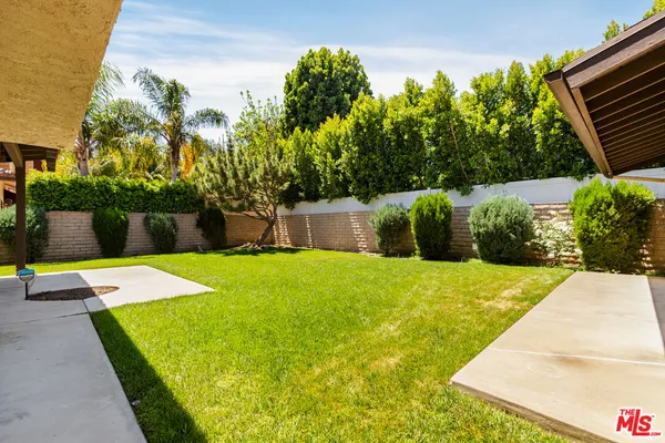 $13,000 | 4933 Collett Avenue, Encino, CA 91436