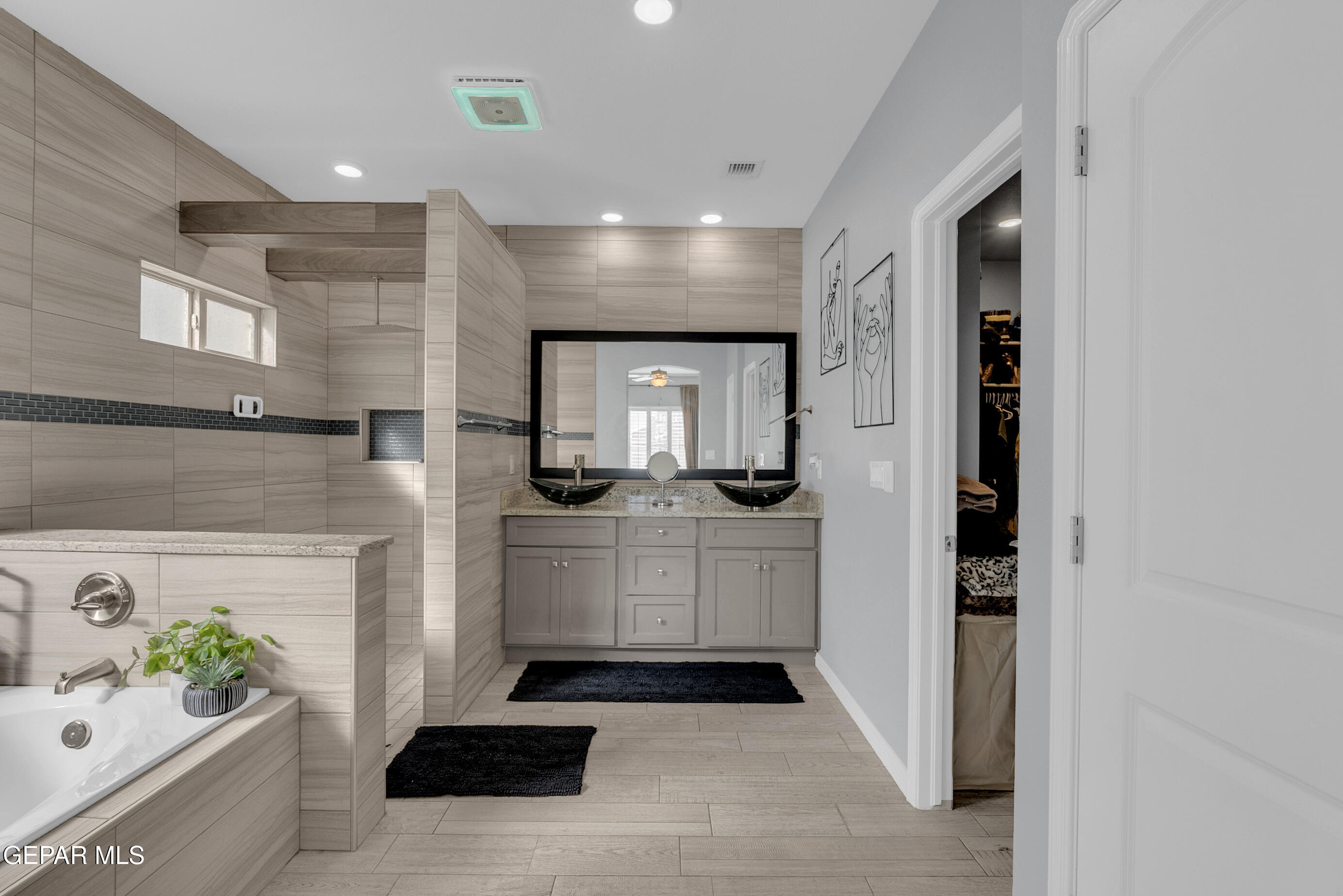 13613 Garforth Avenue El Paso, TX 79928 - Photo 22 of 53 3 (3)