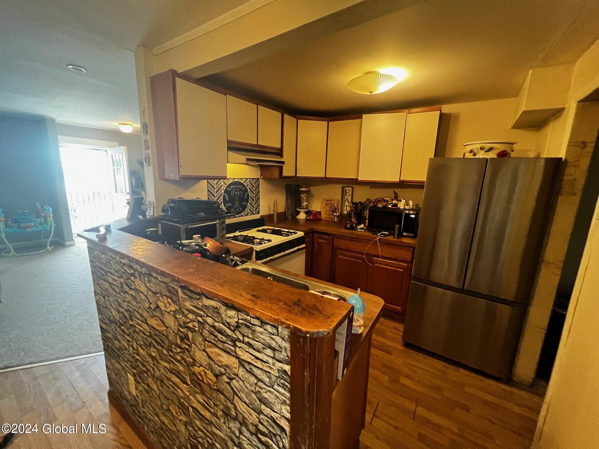 37 Nelson Avenue Rensselaer, NY 12144 - Photo 7 of 12 IMG_4449