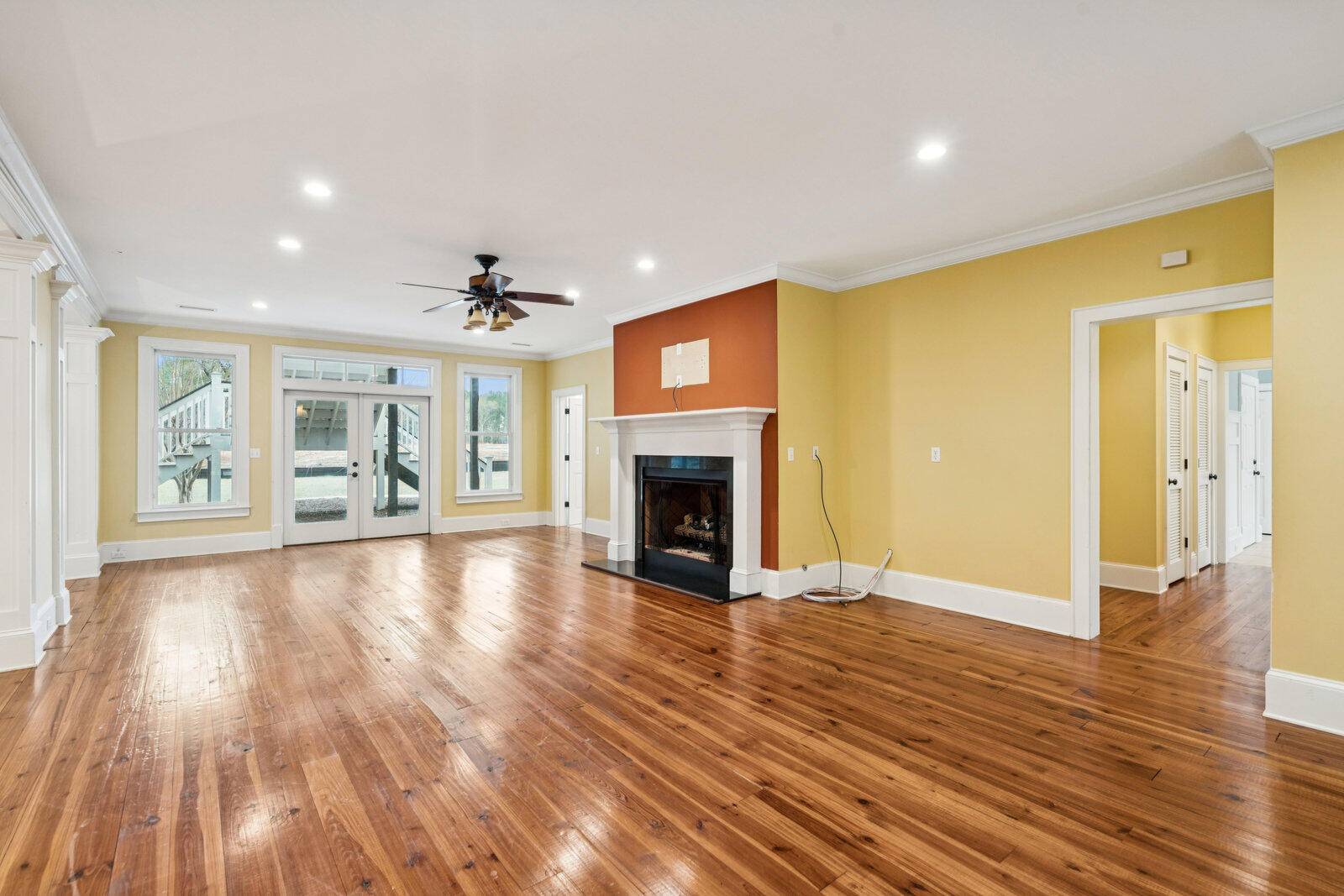 349 Mentor Road Summerville, SC 29483 - Photo 75 of 136 076_349mentorrd-keeneyemarketing-100_593