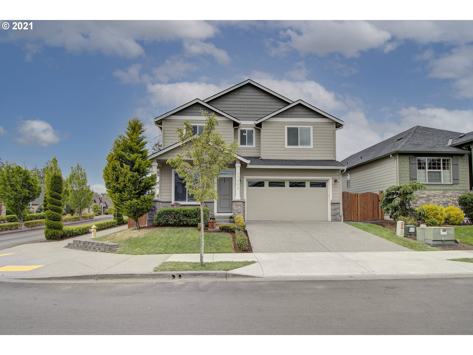 17002 Northeast 30th Avenue Ridgefield, WA 98642 - Photo 1 of 32