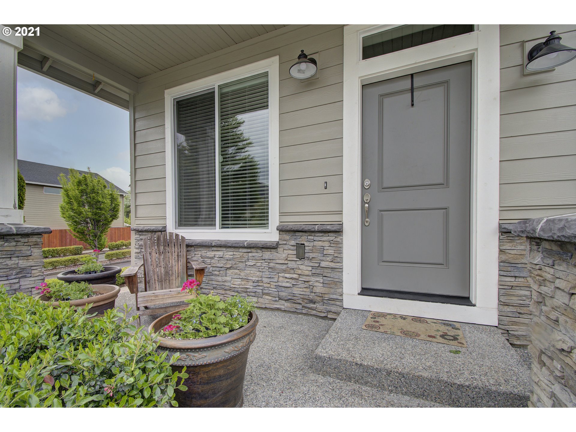17002 Northeast 30th Avenue Ridgefield, WA 98642 - Photo 3 of 32