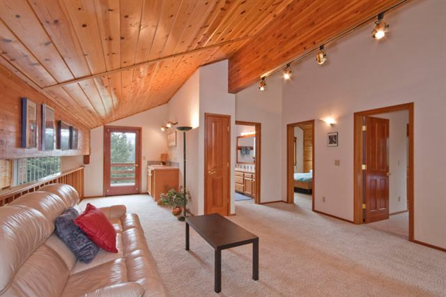 12627 Parsenn Road Truckee, CA 96161 - Photo 5 of 9 Gallery Image 5