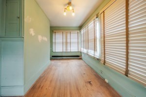 52 Herman Street Springfield, MA 01108 - Photo 15 of 37