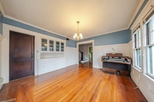 52 Herman Street Springfield, MA 01108 - Photo 10 of 37