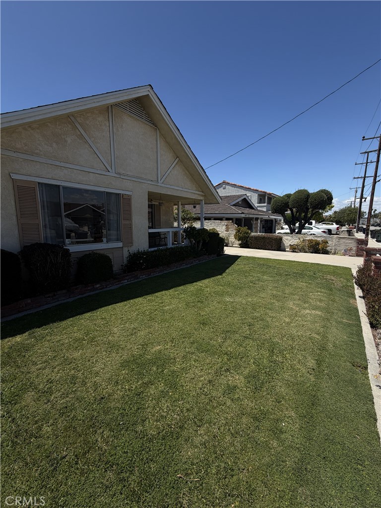 18131 Third Street Fountain Valley, CA 92708 - Photo 2 of 41