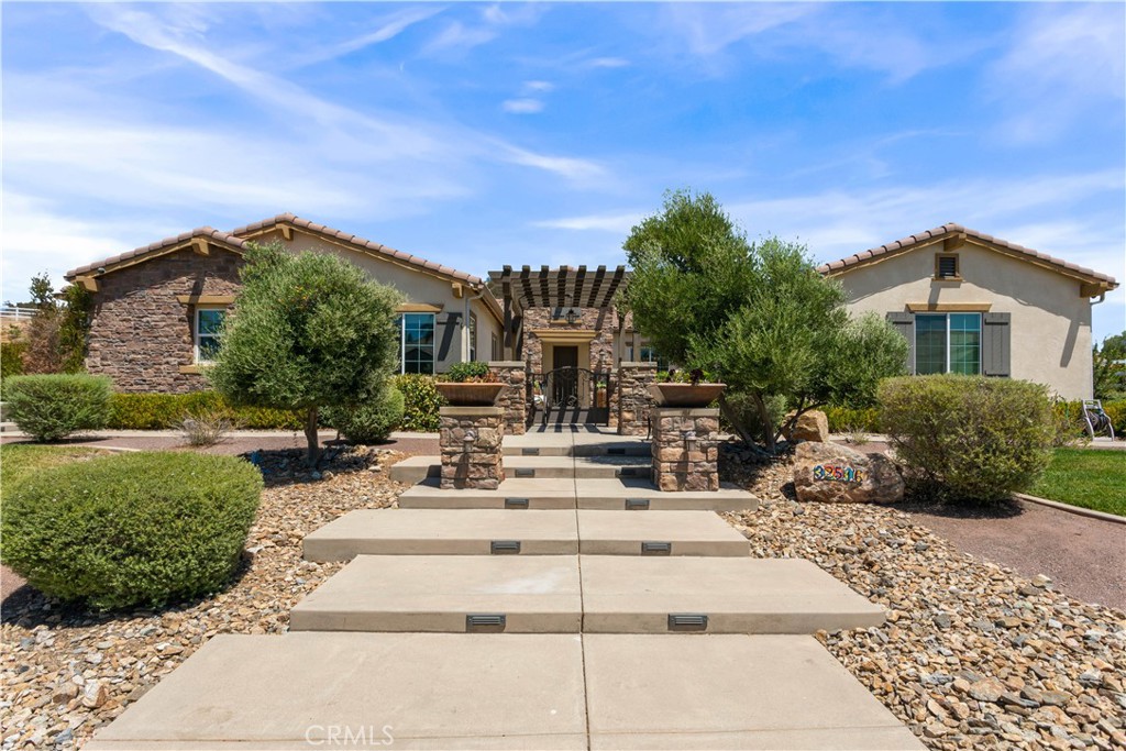 32516 Hayden Road Menifee, CA 92584 - Photo 2 of 75 Gallery Image 2