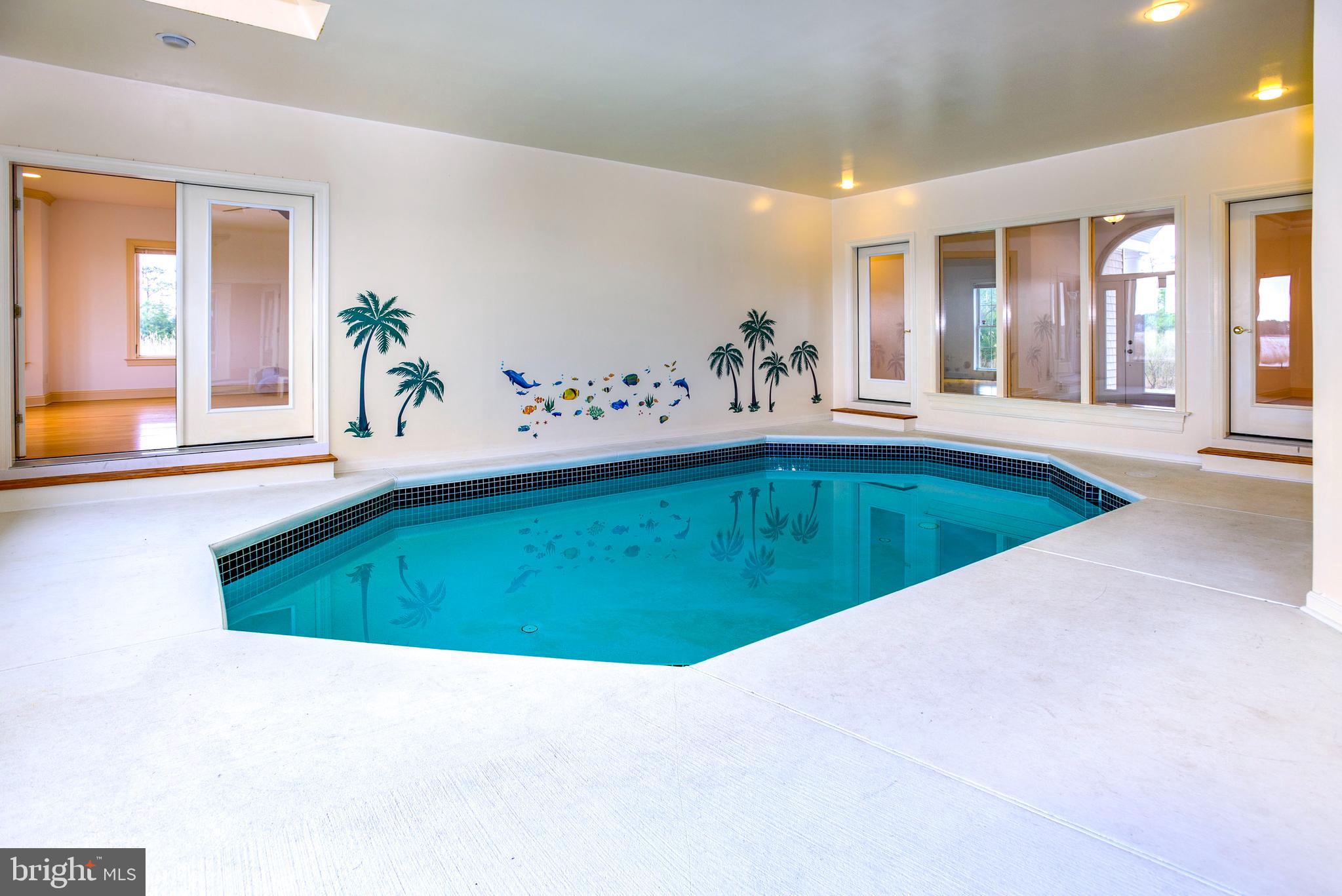 5227 Brooks Road Woolford, MD 21677 - Photo 16 of 39 Indoor pool