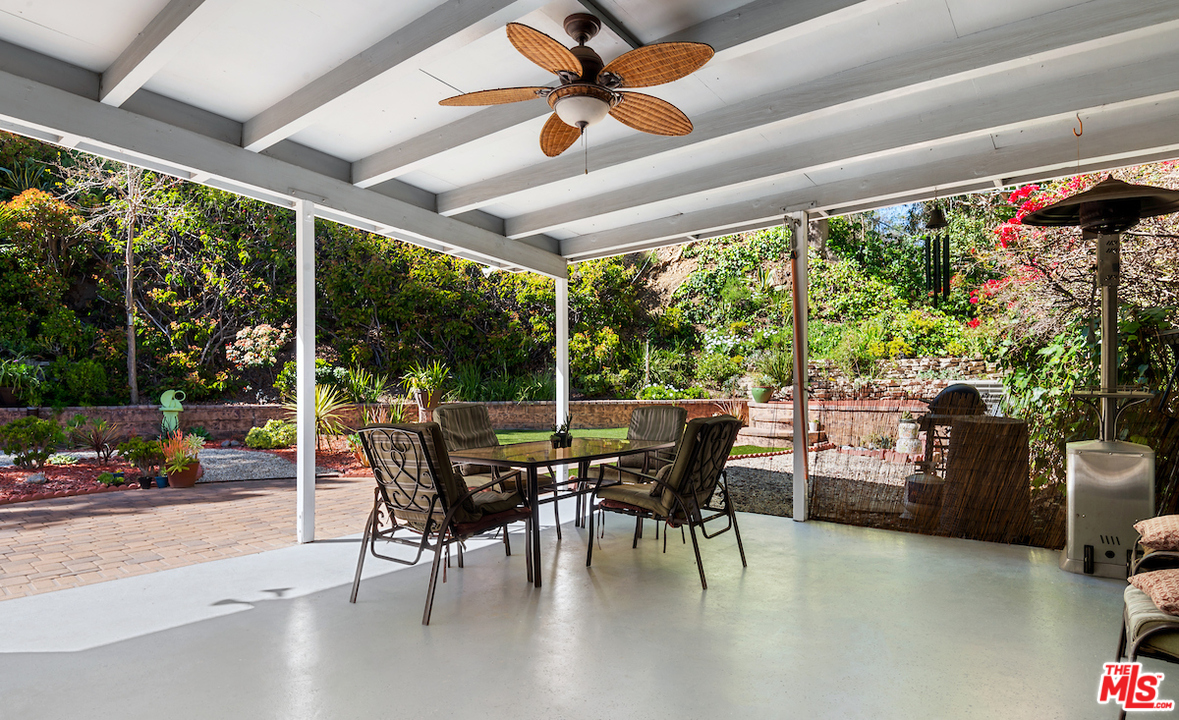 1901 Roscomare Road Los Angeles, CA 90077 - Photo 19 of 23
