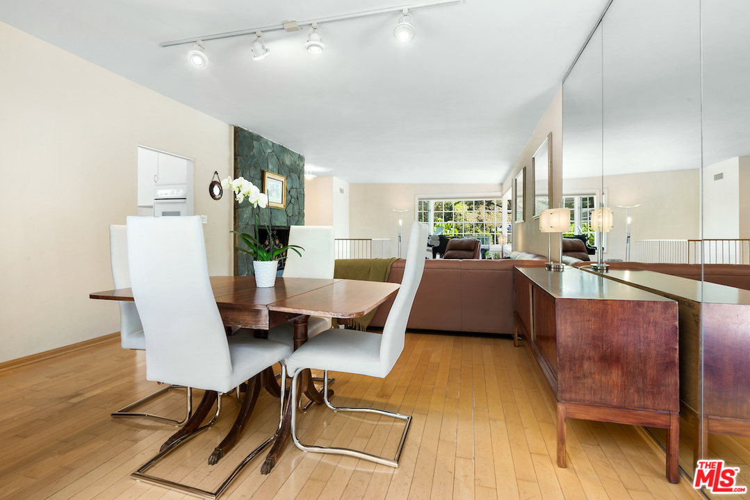 1901 Roscomare Road Los Angeles, CA 90077 - Photo 8 of 23