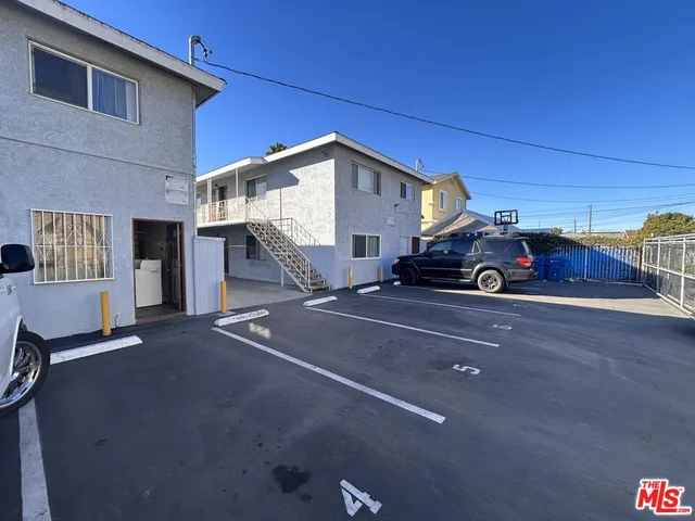$2,195,000 | 1001-1005 West G Street, Wilmington, CA 90744