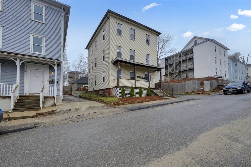 20 Mott Street Worcester, MA 01604 - Photo 26 of 26