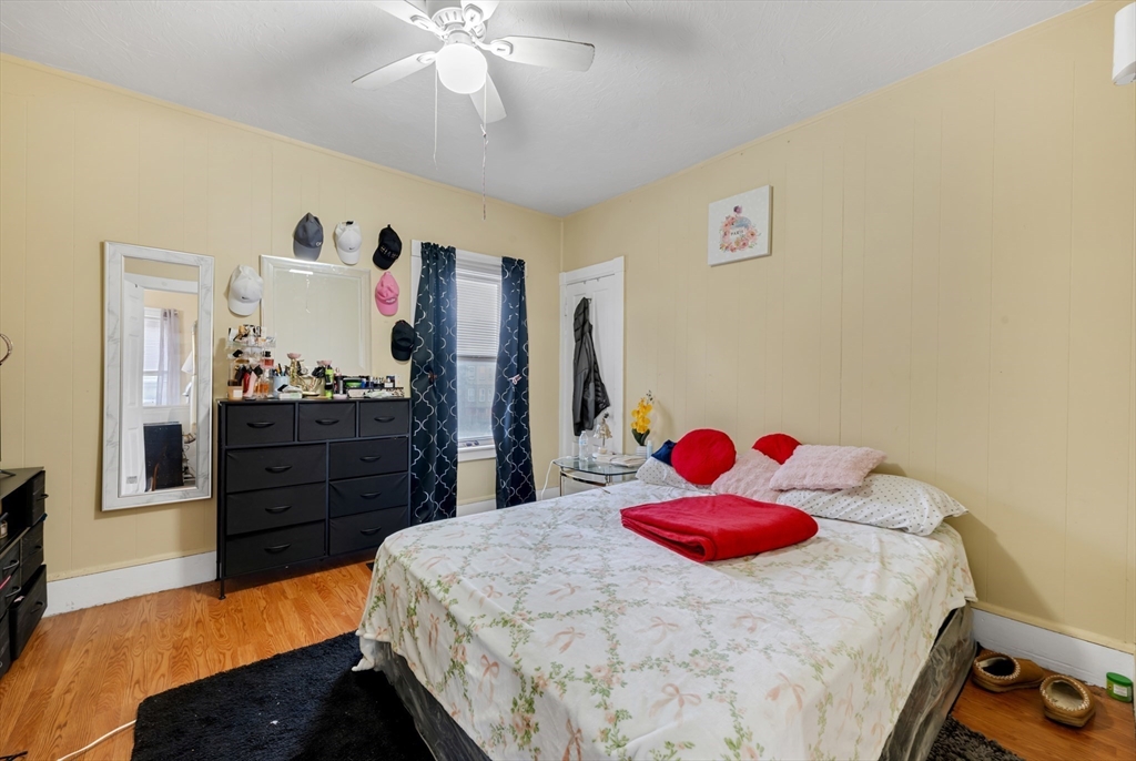 20 Mott Street Worcester, MA 01604 - Photo 10 of 26