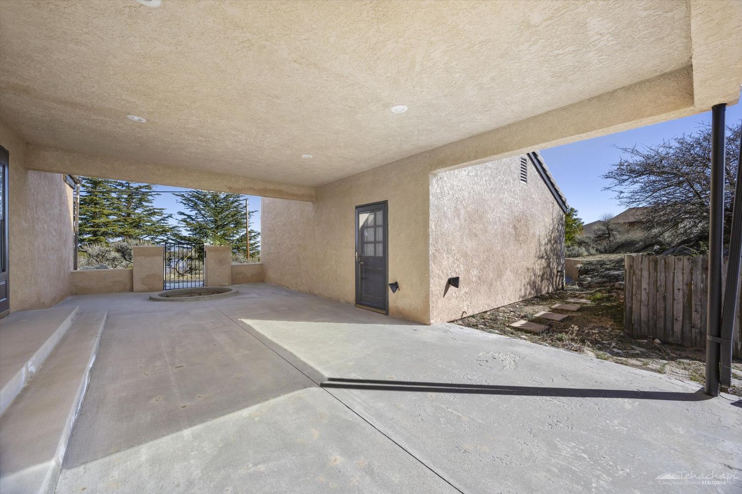 23901 El Rancho Drive Tehachapi, CA 93561 - Photo 27 of 28 Gallery Image 27